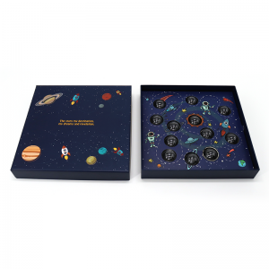 Poziționate Pink Lid și de bază de lux Valentine Cardboard Cutie de hârtie Cutie cadou